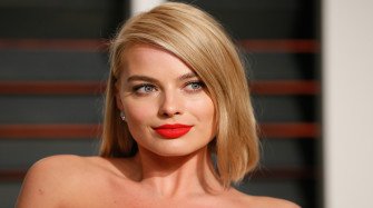 Margot Robbie  Free Desktop Wallpaper2